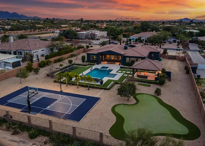 Enjoy Pool Putting Sports Court-pickleball