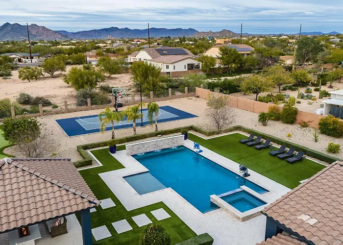 Enjoy Pool Putting Sports Court-pickleball Dom wakacyjny Cave Creek